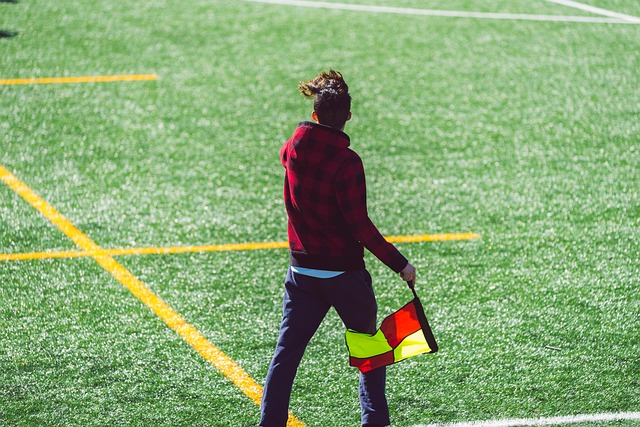 暴露出多特 暴露出多特